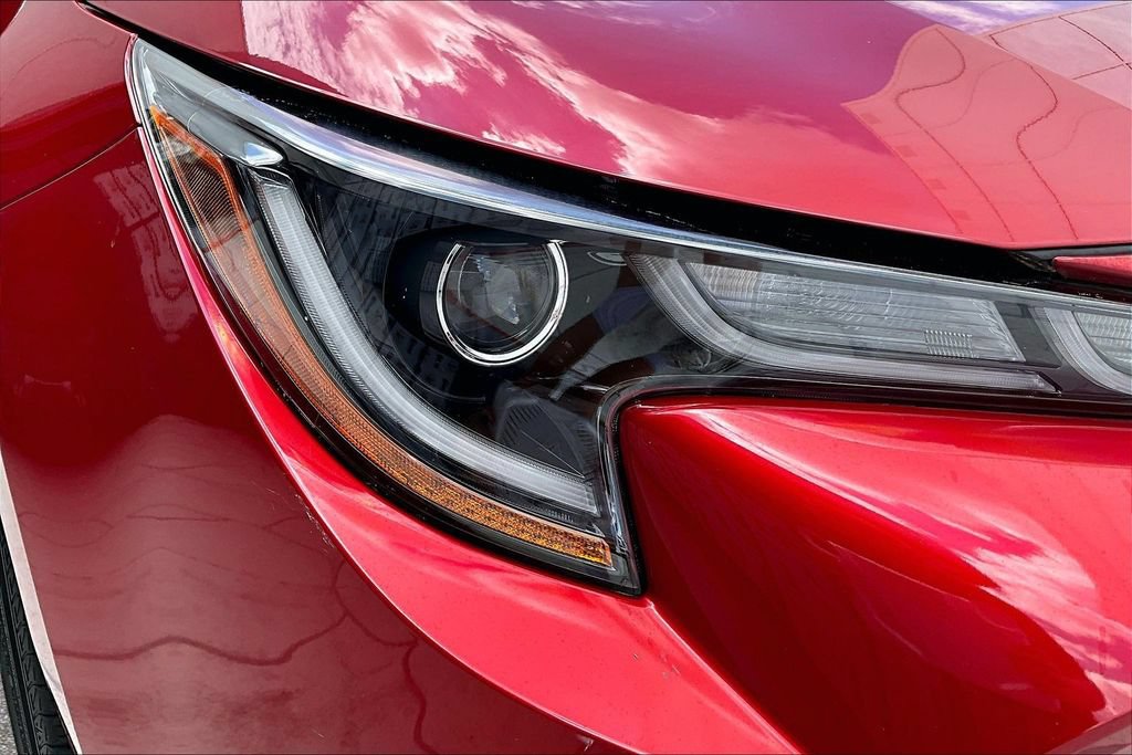 Certified 2021 Toyota Corolla XSE FWD image 35