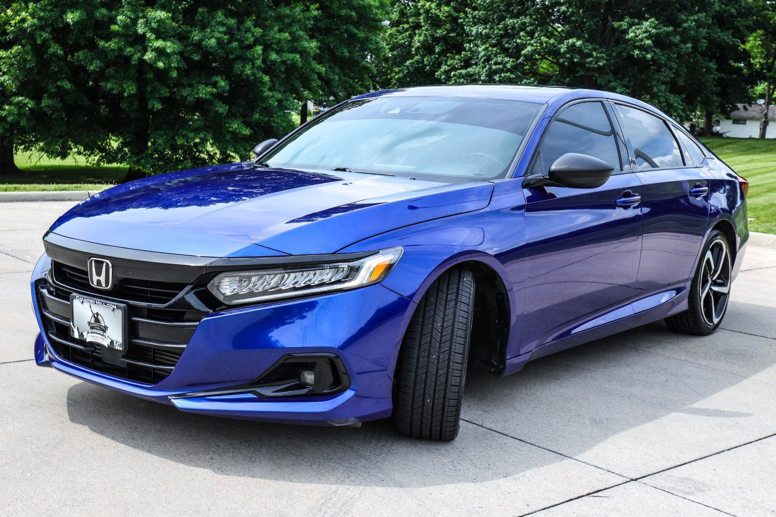 Used 2021 Honda Accord Sport image 3