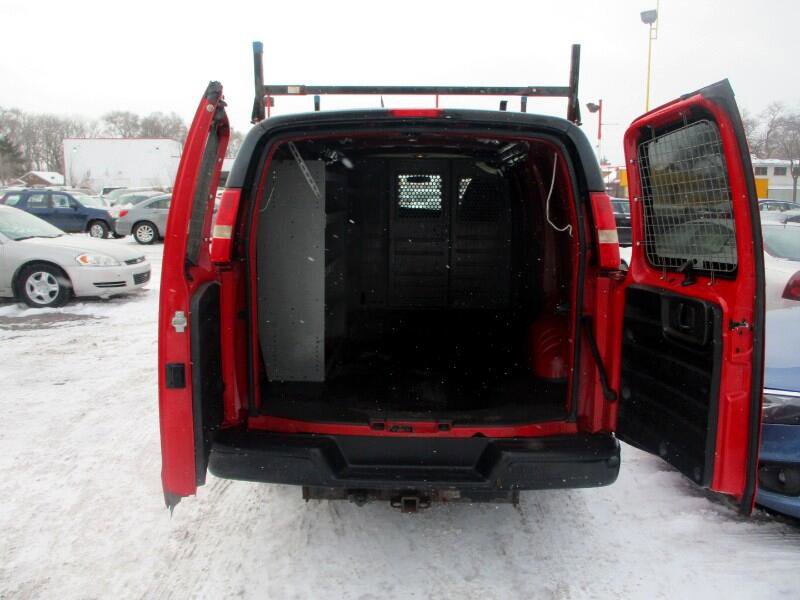 Used 2011 Chevrolet Express 1500 image 6