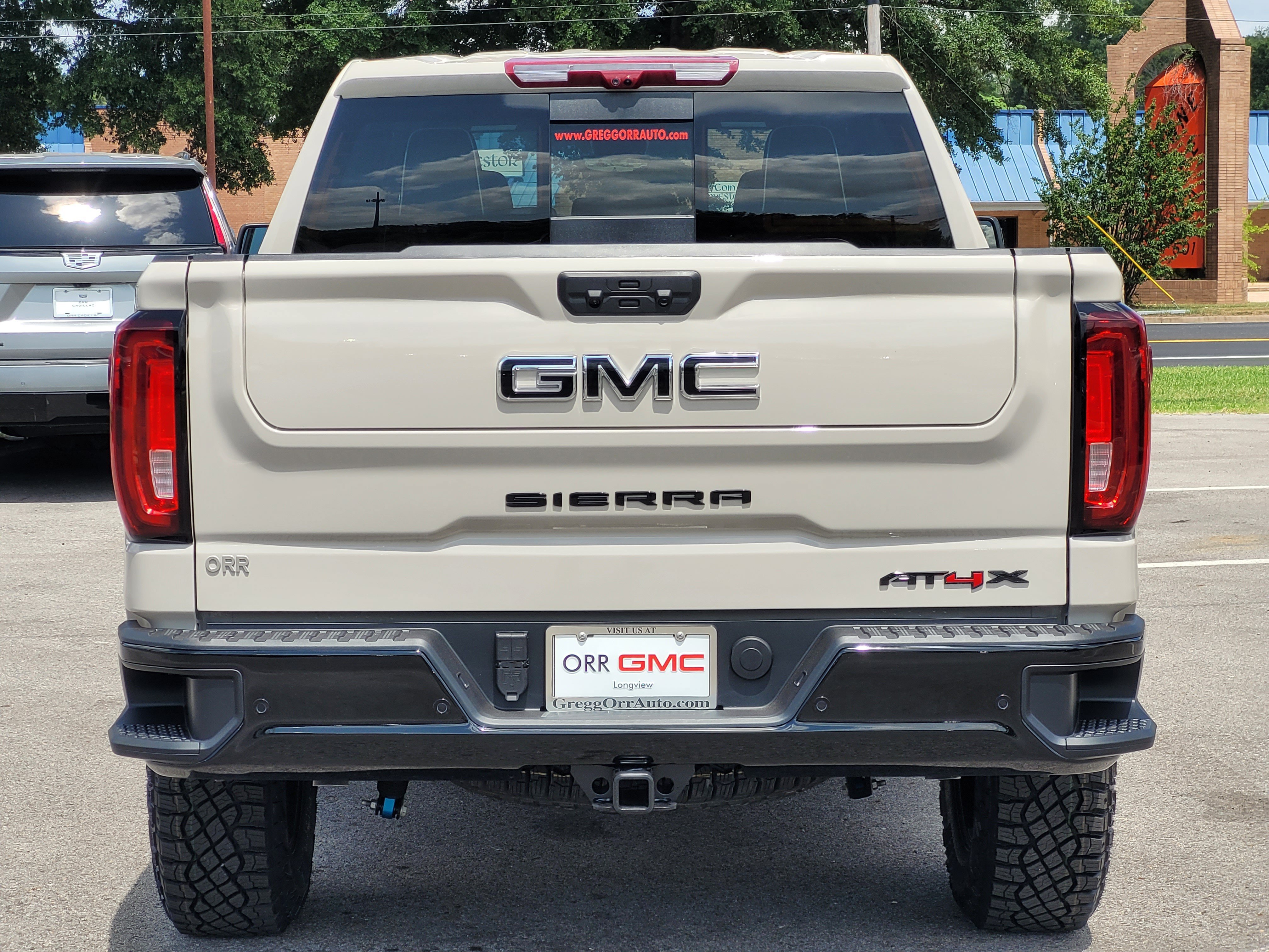 New 2026 GMC Sierra 1500 AT4X w/ LPO, Black Badging Package AWD/4WD image 5