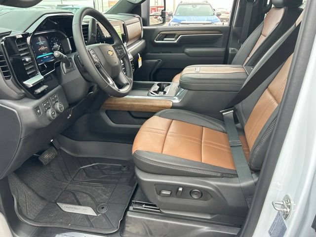 New 2026 Chevrolet Silverado 3500 High Country w/ Technology Package AWD/4WD image 6