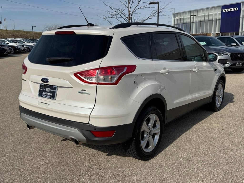 Used 2014 Ford Escape SE w/ Equipment Group 201A image 4