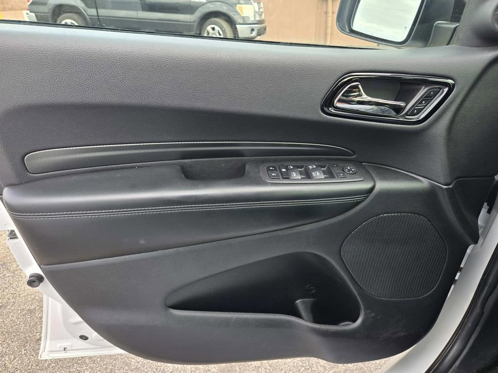 Used 2022 Dodge Durango GT image 37