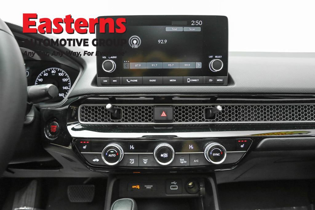 Used 2023 Honda Civic EX image 12