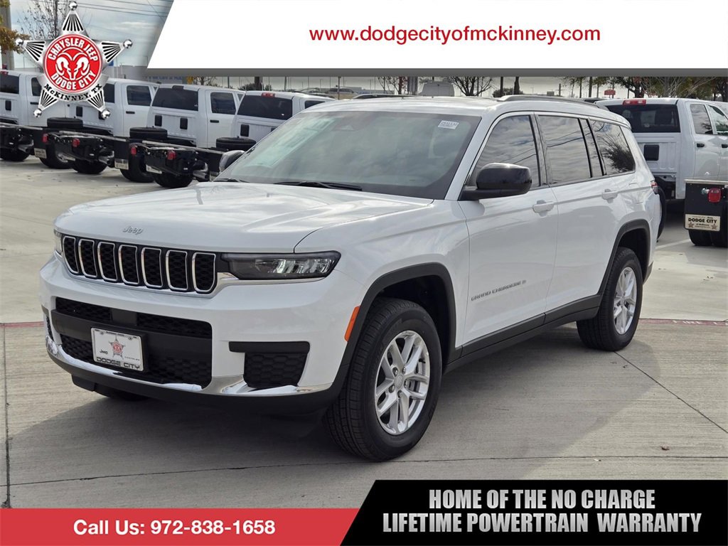 New 2025 Jeep Grand Cherokee L Laredo image 1