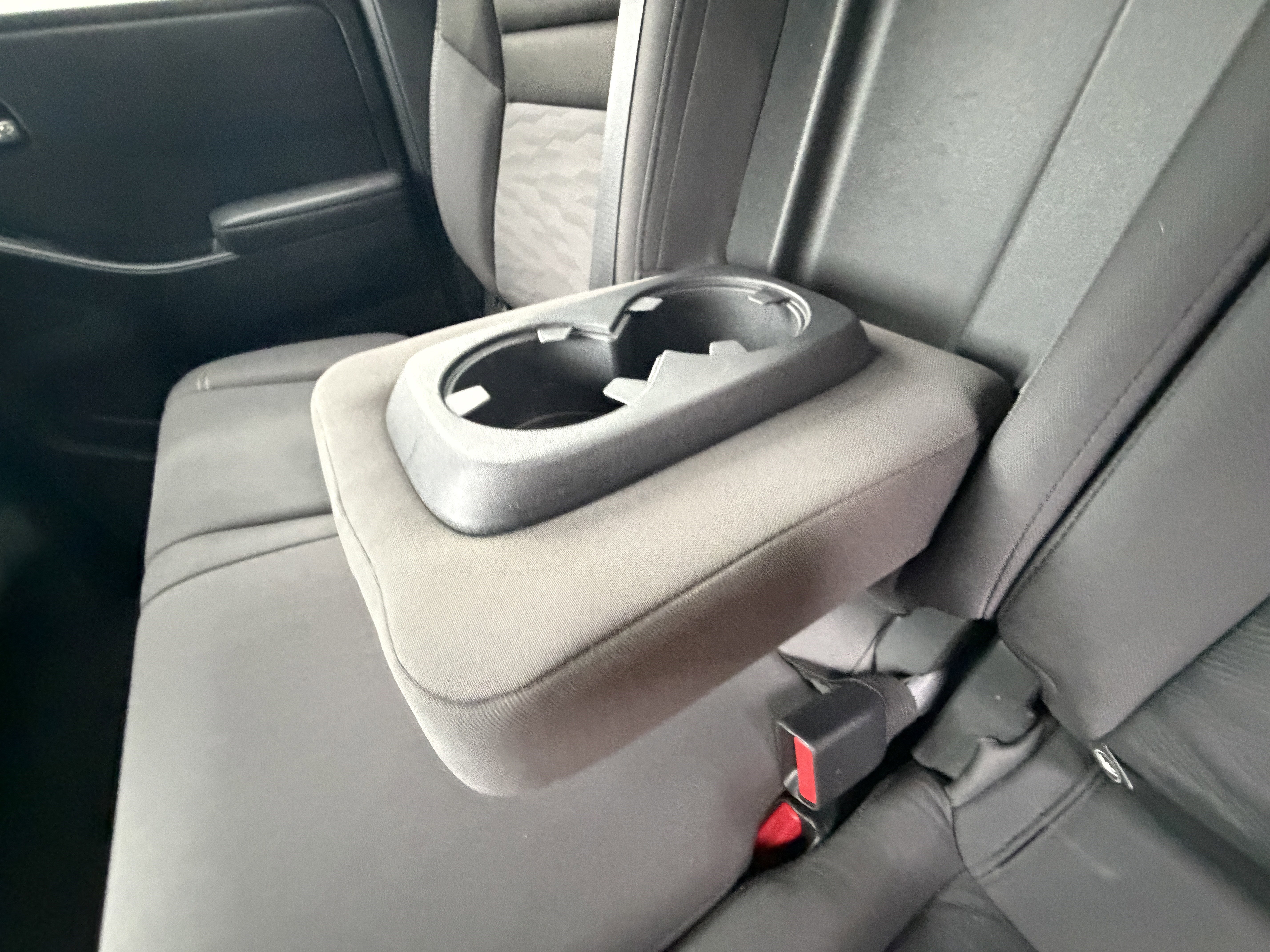 Used 2022 Nissan Frontier SV image 17