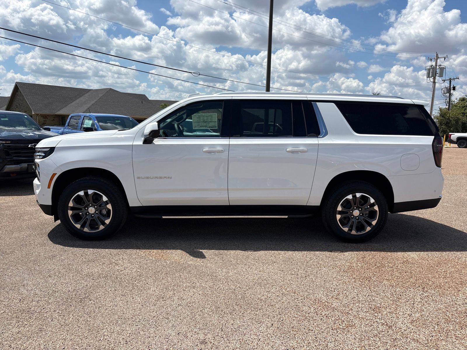 New 2026 Chevrolet Suburban LS RWD image 2