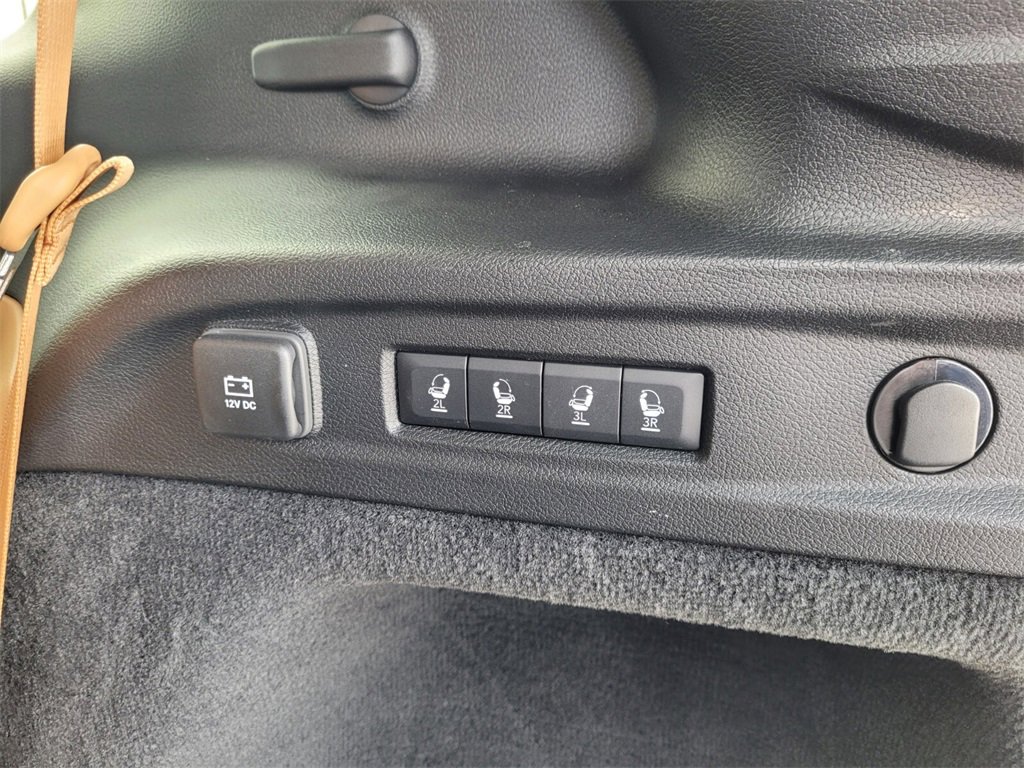 Used 2025 Jeep Grand Cherokee L Summit image 11