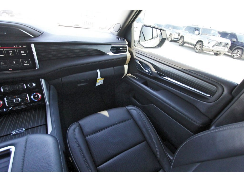 Used 2024 GMC Yukon Denali AWD/4WD image 10