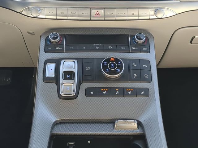 Used 2022 Hyundai Palisade Limited image 18