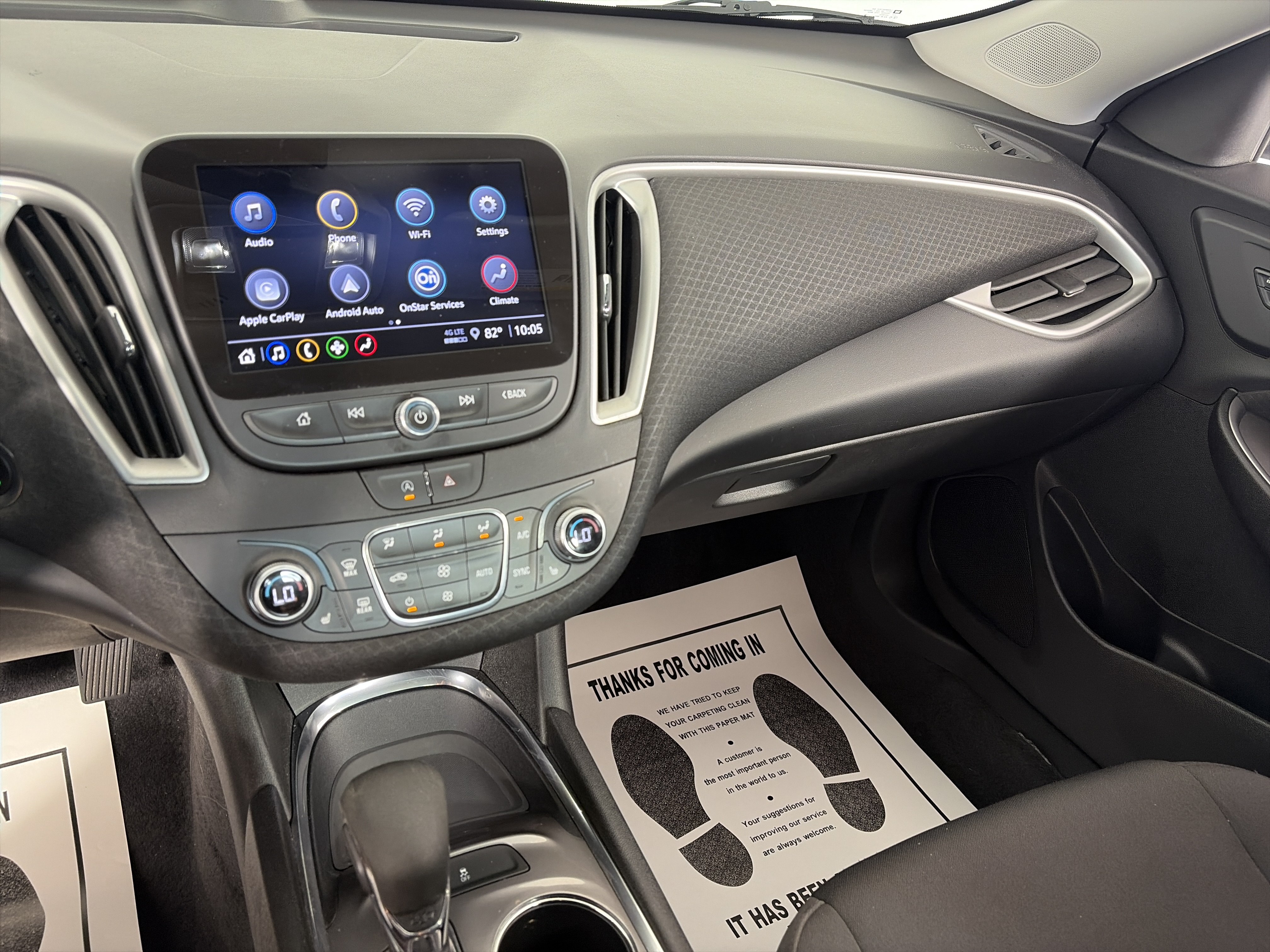 Used 2022 Chevrolet Malibu LT FWD image 4