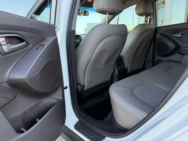 Used 2015 Hyundai Tucson SE image 20