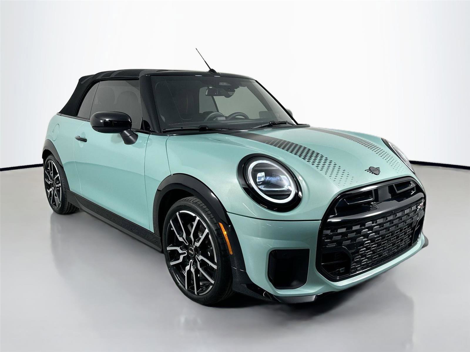 Certified 2026 MINI Cooper S FWD image 3
