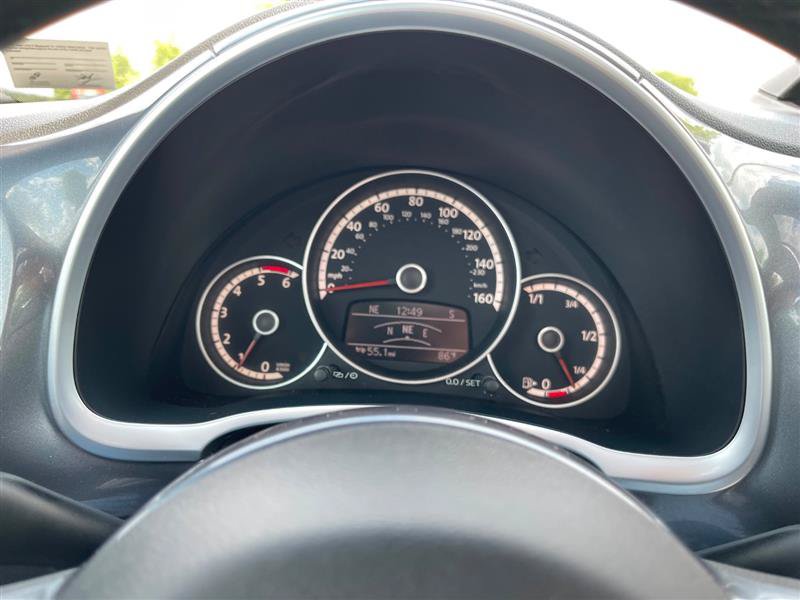 Used 2013 Volkswagen Beetle TDI FWD image 74