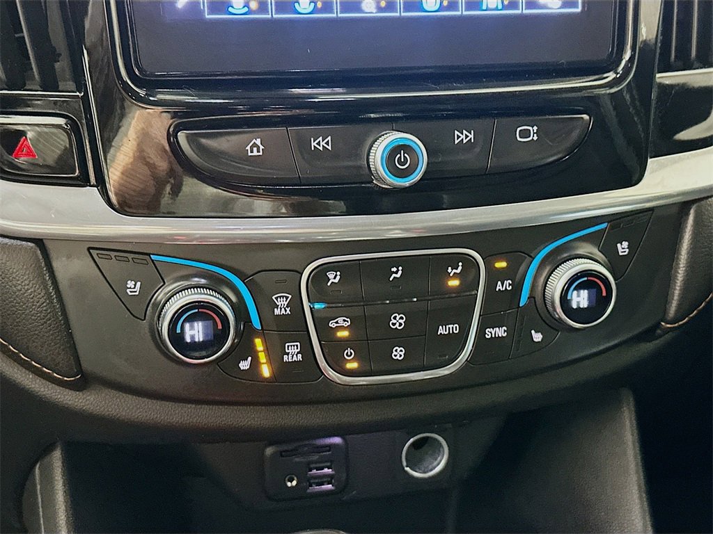 Used 2020 Chevrolet Traverse Premier w/ Redline Edition image 16