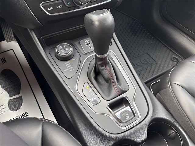 Used 2022 Jeep Cherokee Trailhawk w/ Trailer Tow Group image 17