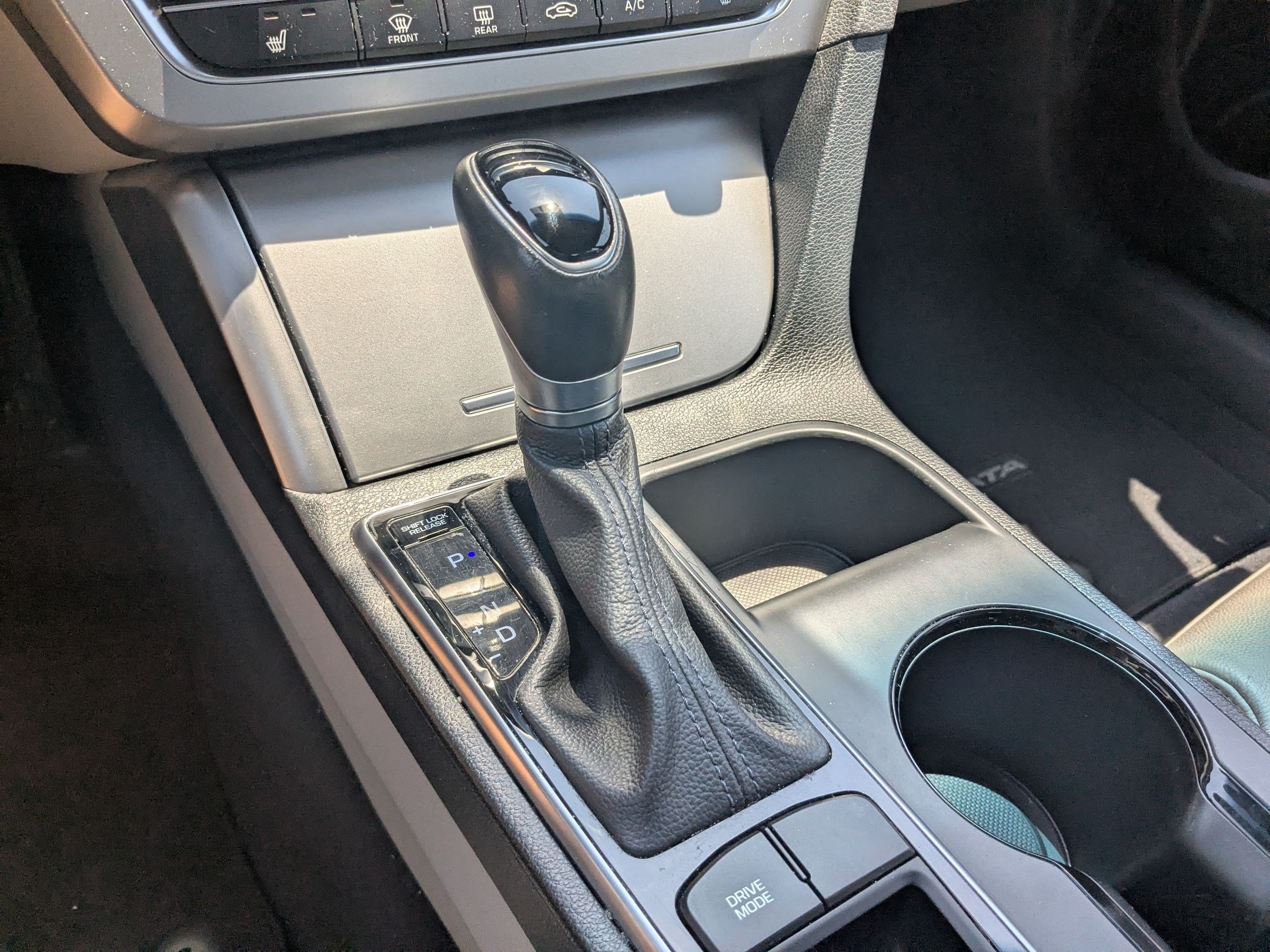 Used 2017 Hyundai Sonata Sport w/ Value Edition Package 02 FWD image 25