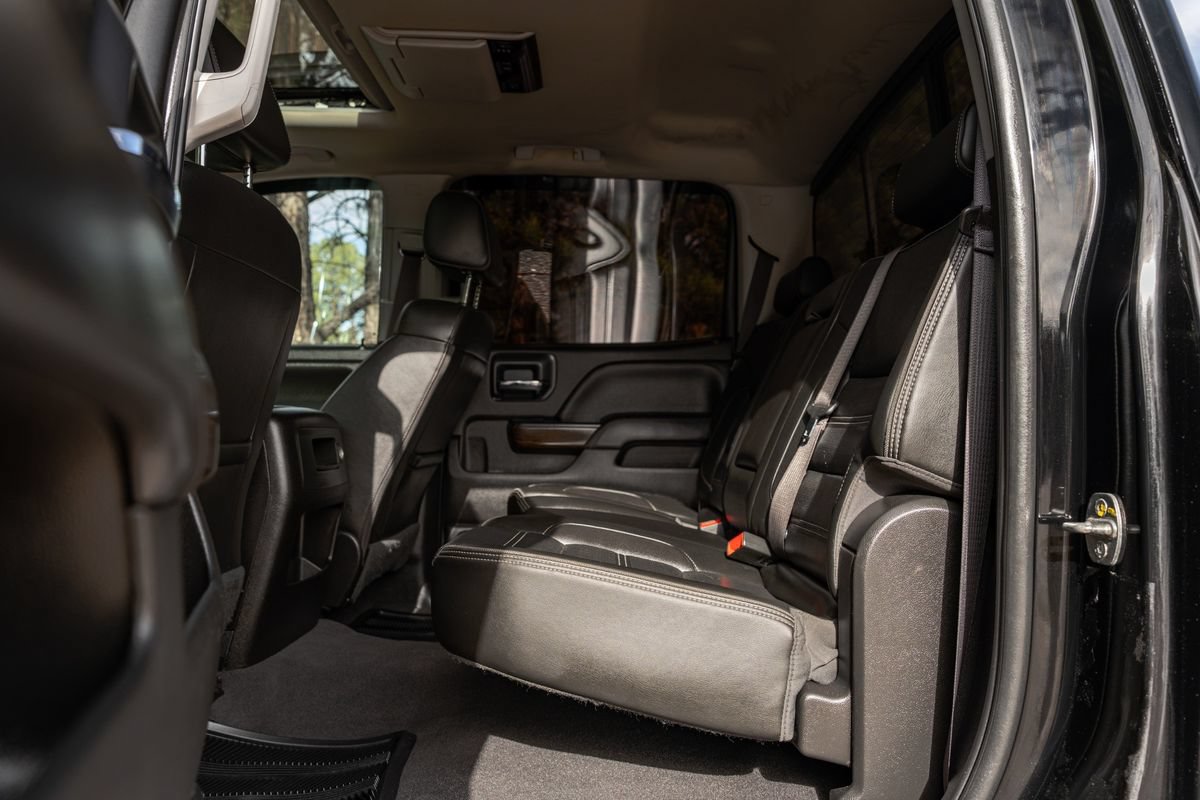Used 2019 GMC Sierra 3500 Denali AWD/4WD image 25