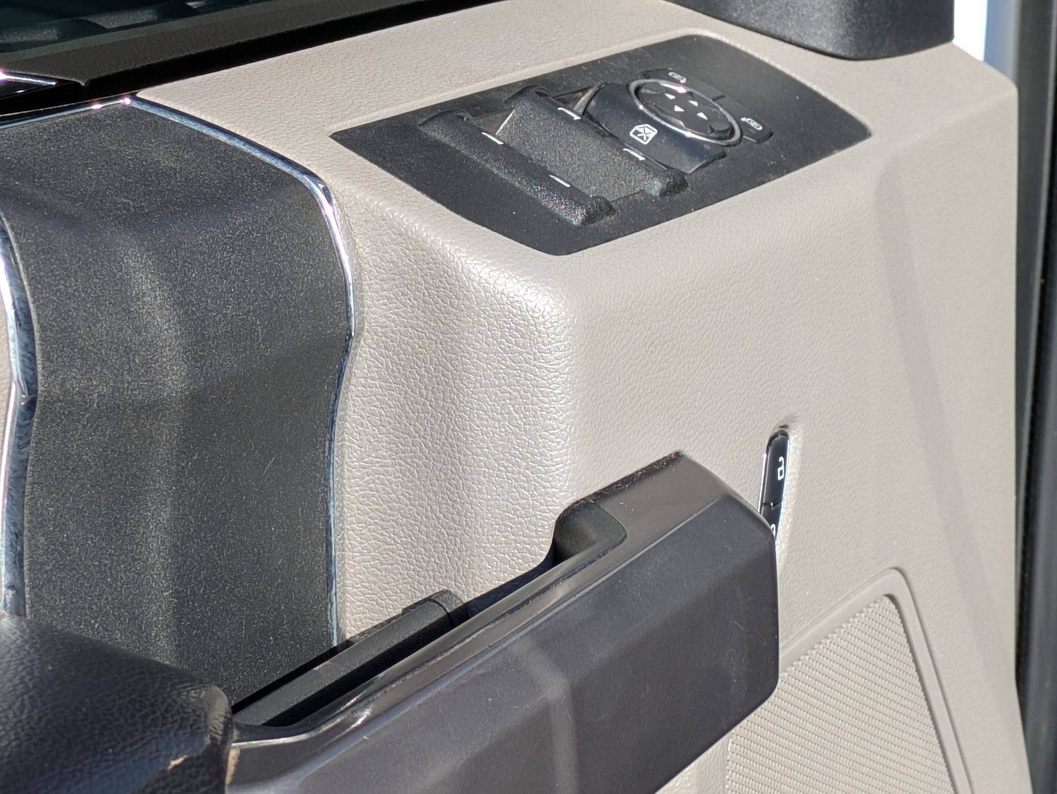 Used 2021 Ford F350 XLT image 12