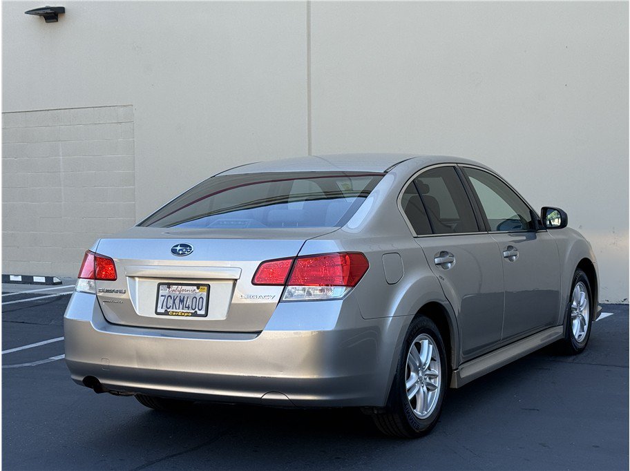 Used 2014 Subaru Legacy 2.5i w/ Popular Package #2 AWD/4WD image 6