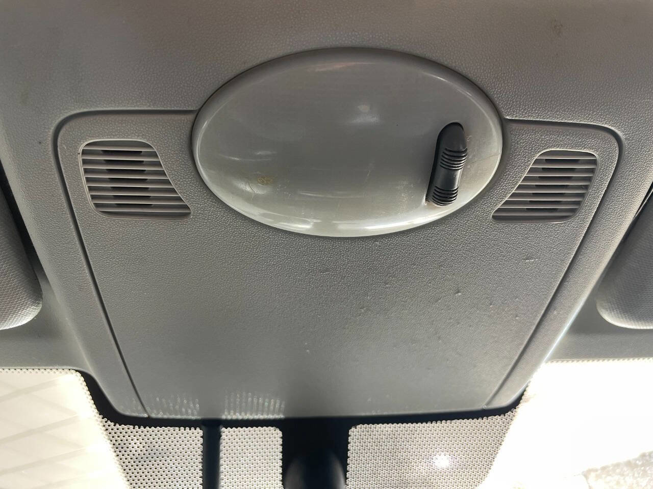 Used 2013 smart fortwo passion image 25