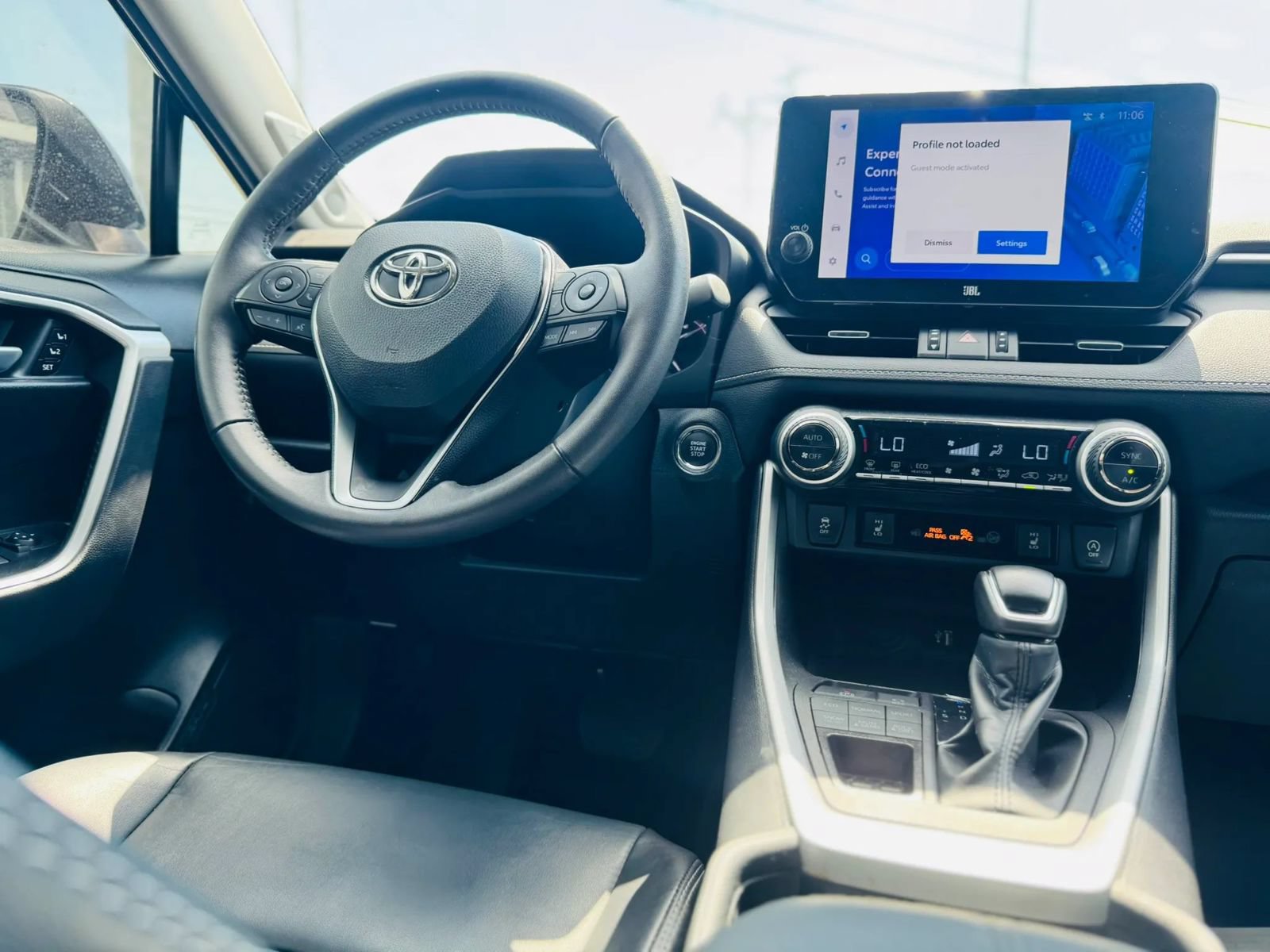 Used 2023 Toyota RAV4 XLE Premium AWD/4WD image 20