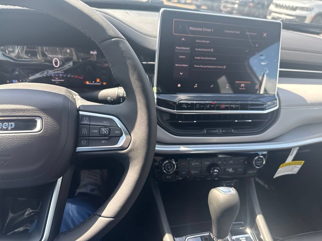 New 2026 Jeep Compass Limited AWD/4WD image 24