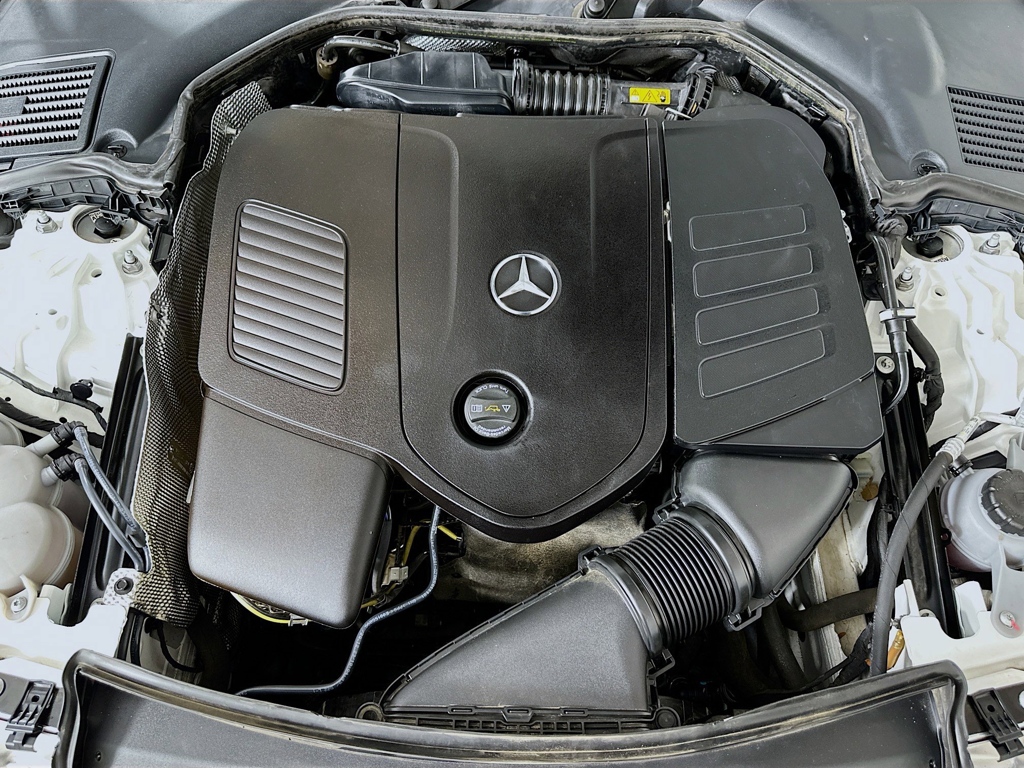 Used 2024 Mercedes-Benz C 300 Sedan image 32