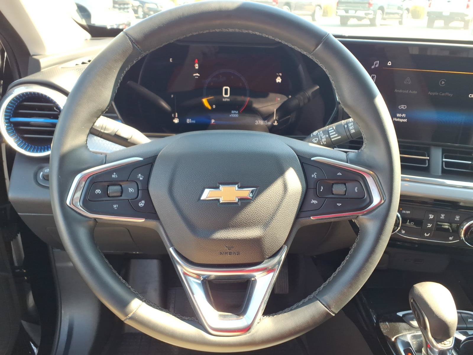 Used 2024 Chevrolet Trax LT w/ Driver Confidence Package FWD image 19