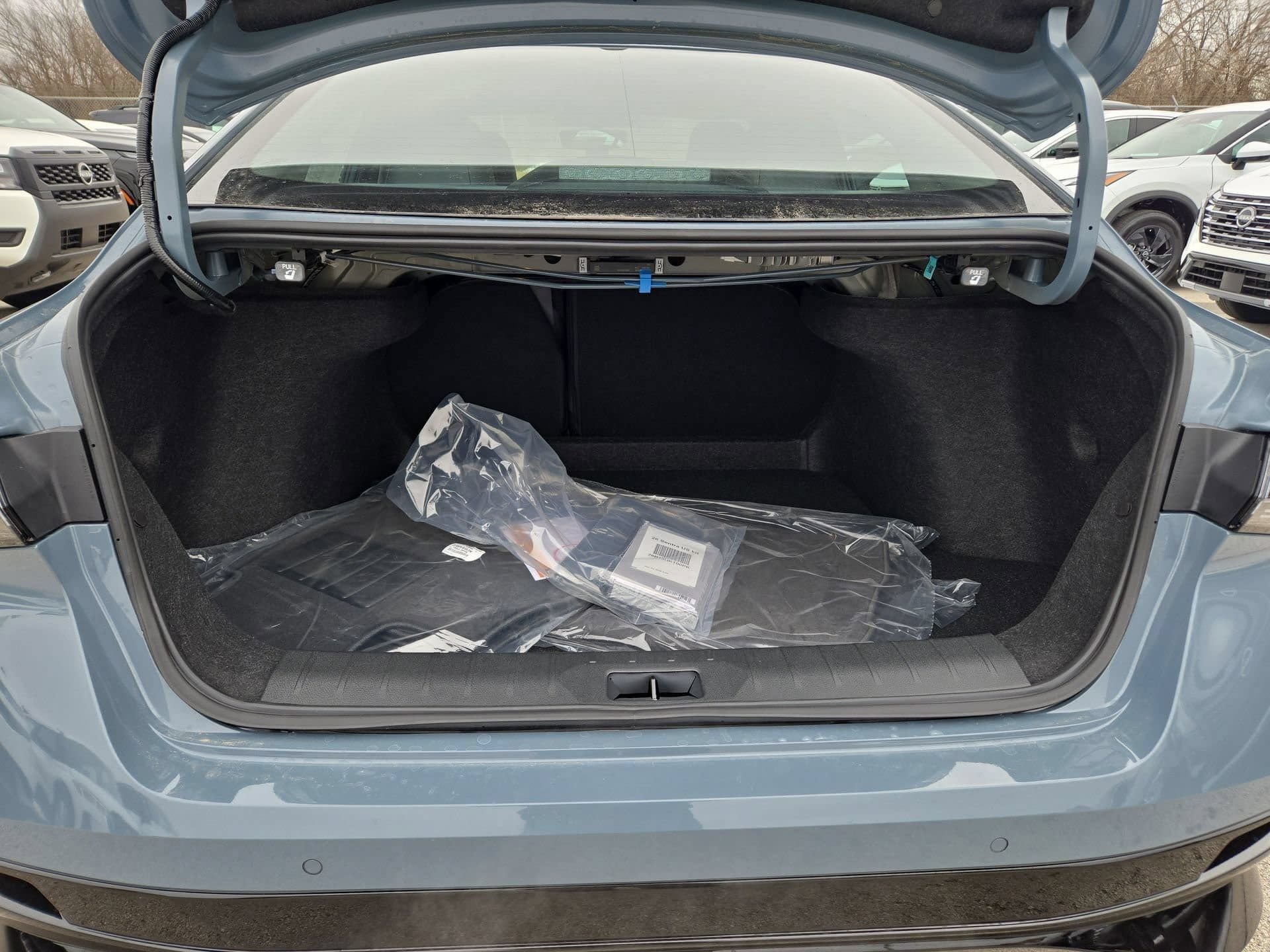 New 2026 Nissan Sentra SR w/ SR Premium Package FWD image 30