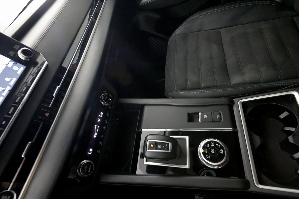 Used 2022 Mitsubishi Outlander SE image 34