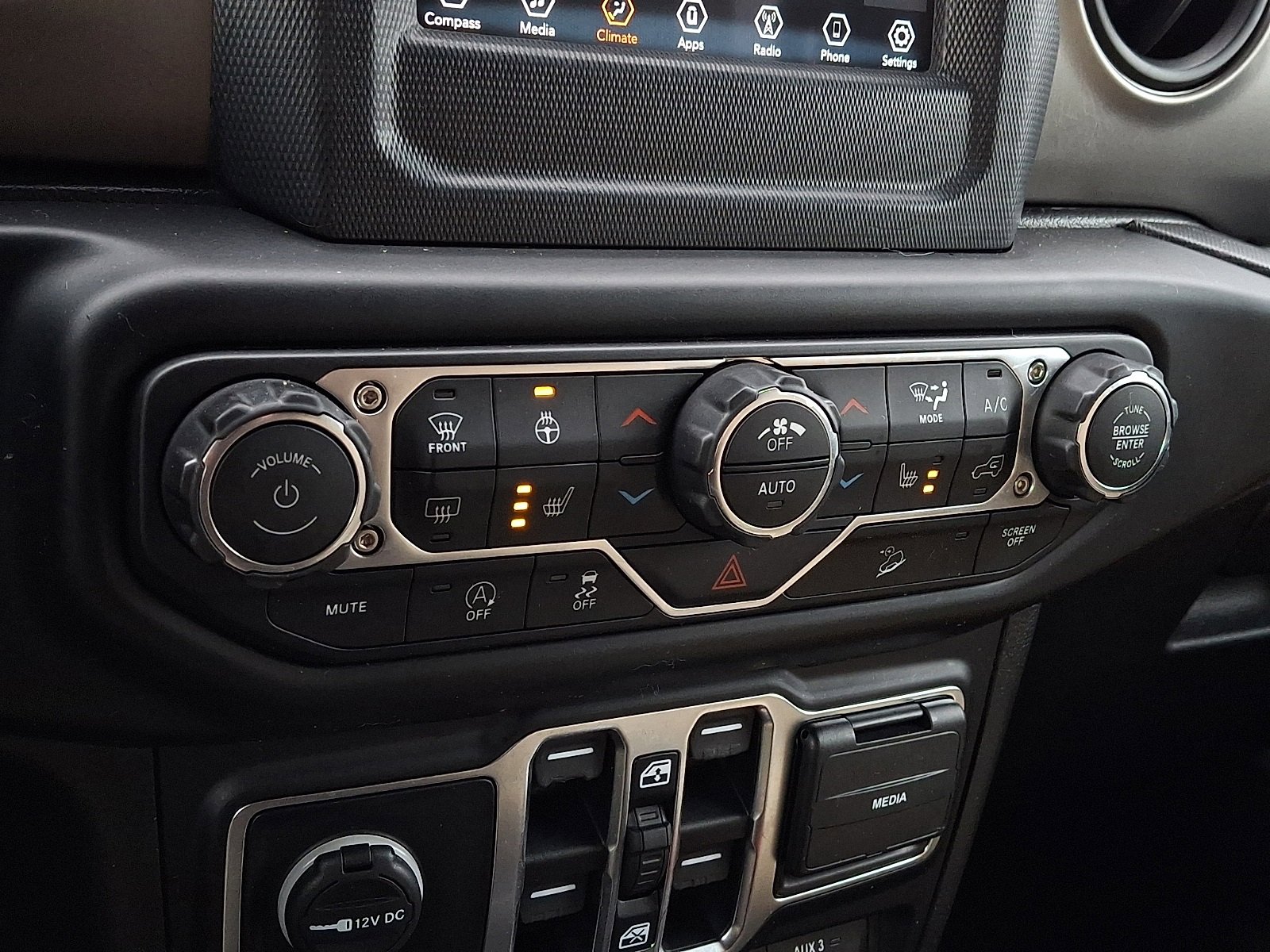 Used 2019 Jeep Wrangler Unlimited Sport S image 16