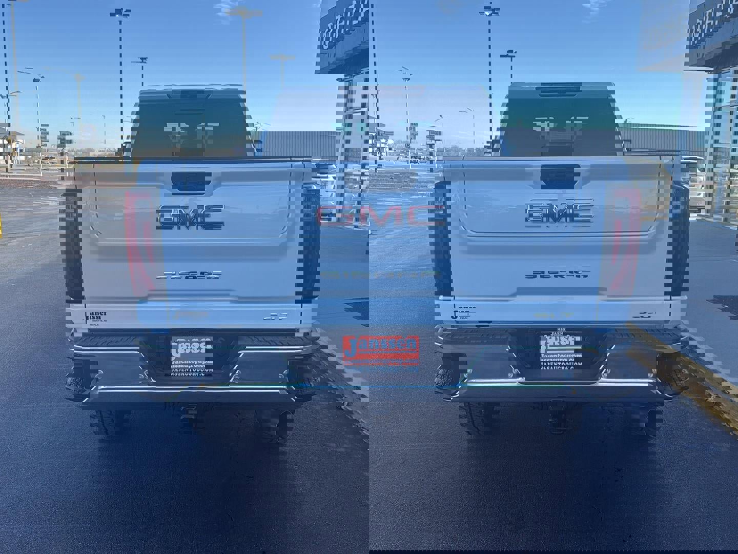 New 2026 GMC Sierra 2500 SLT w/ SLT Premium Package image 3