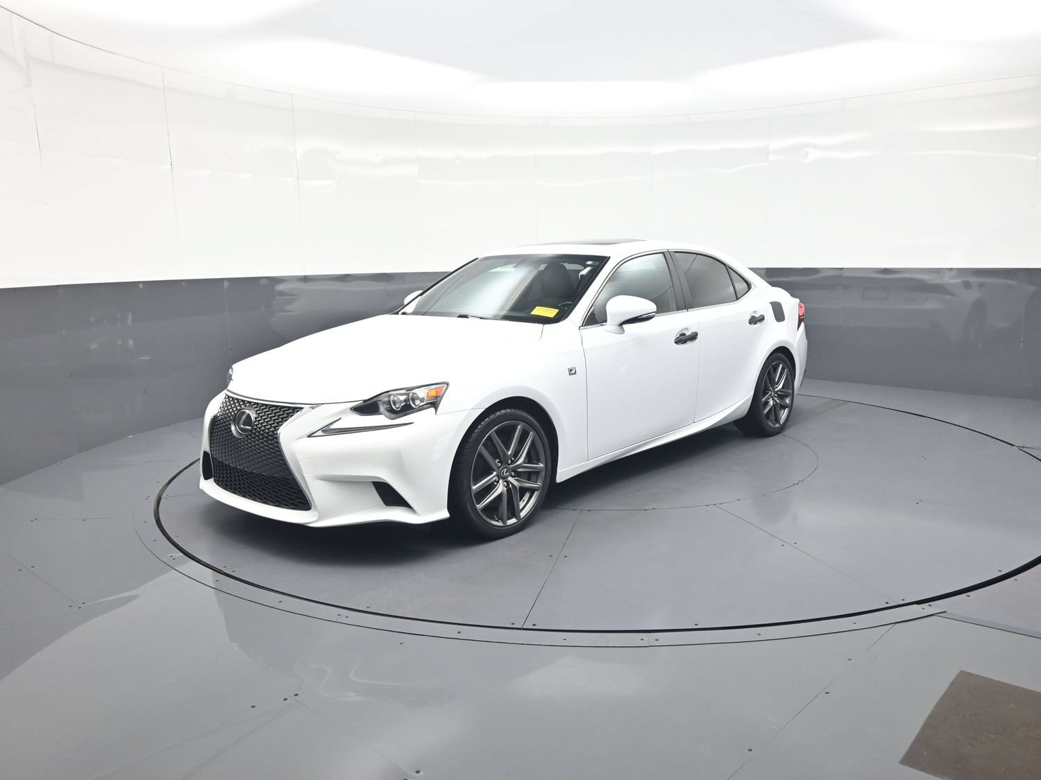 Used 2016 Lexus IS 200t RWD image 7