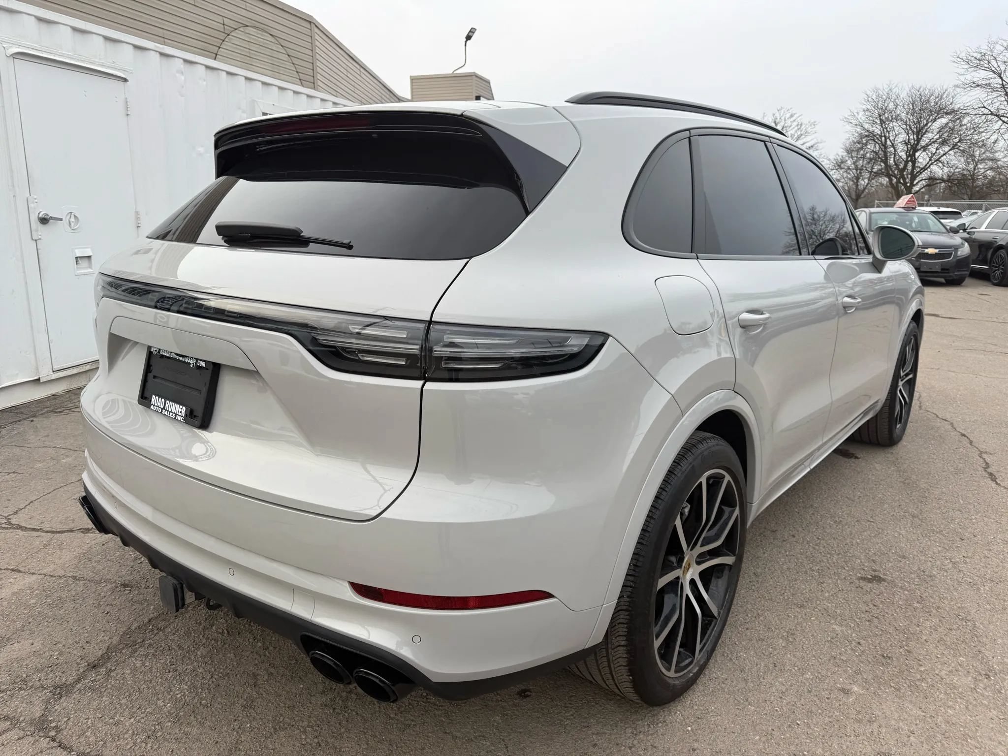 Used 2023 Porsche Cayenne Turbo w/ Premium Package Plus AWD/4WD image 10