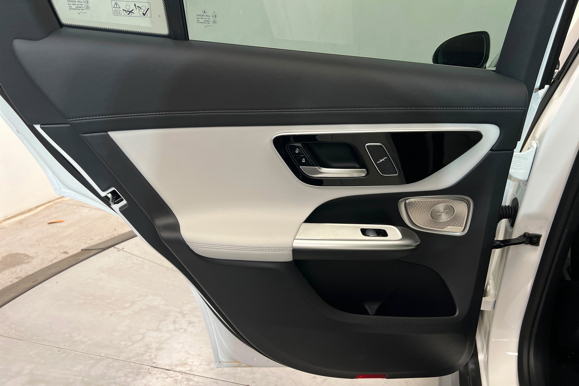 New 2026 Mercedes-Benz GLC 300 4MATIC image 18