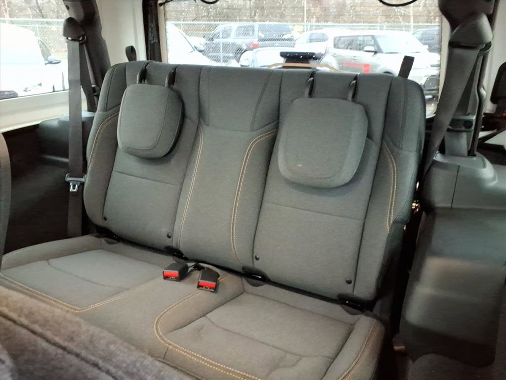 Used 2025 Jeep Wrangler Sport S image 11