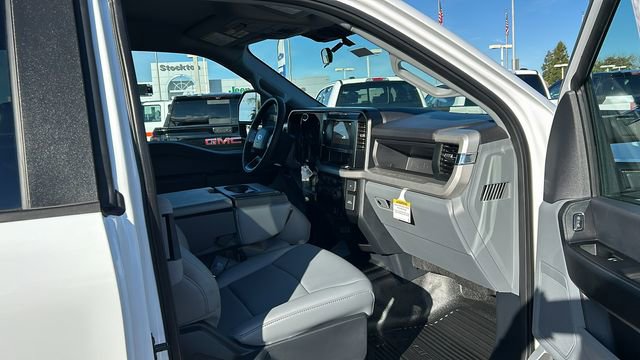 New 2026 Ford F550 4x4 SuperCab Super Duty image 22