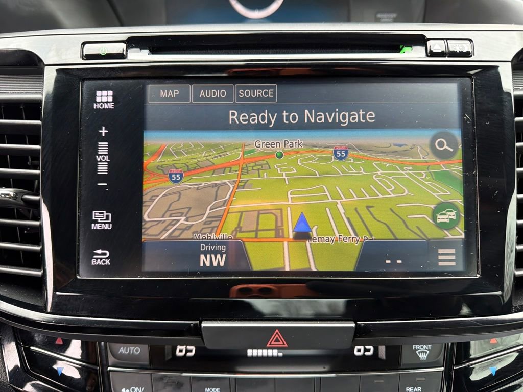 Used 2016 Honda Accord Touring image 27