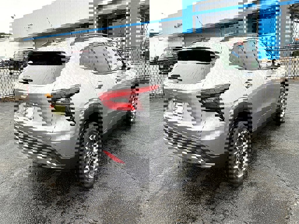 New 2026 Chevrolet Trax LT w/ Driver Confidence Package image 6