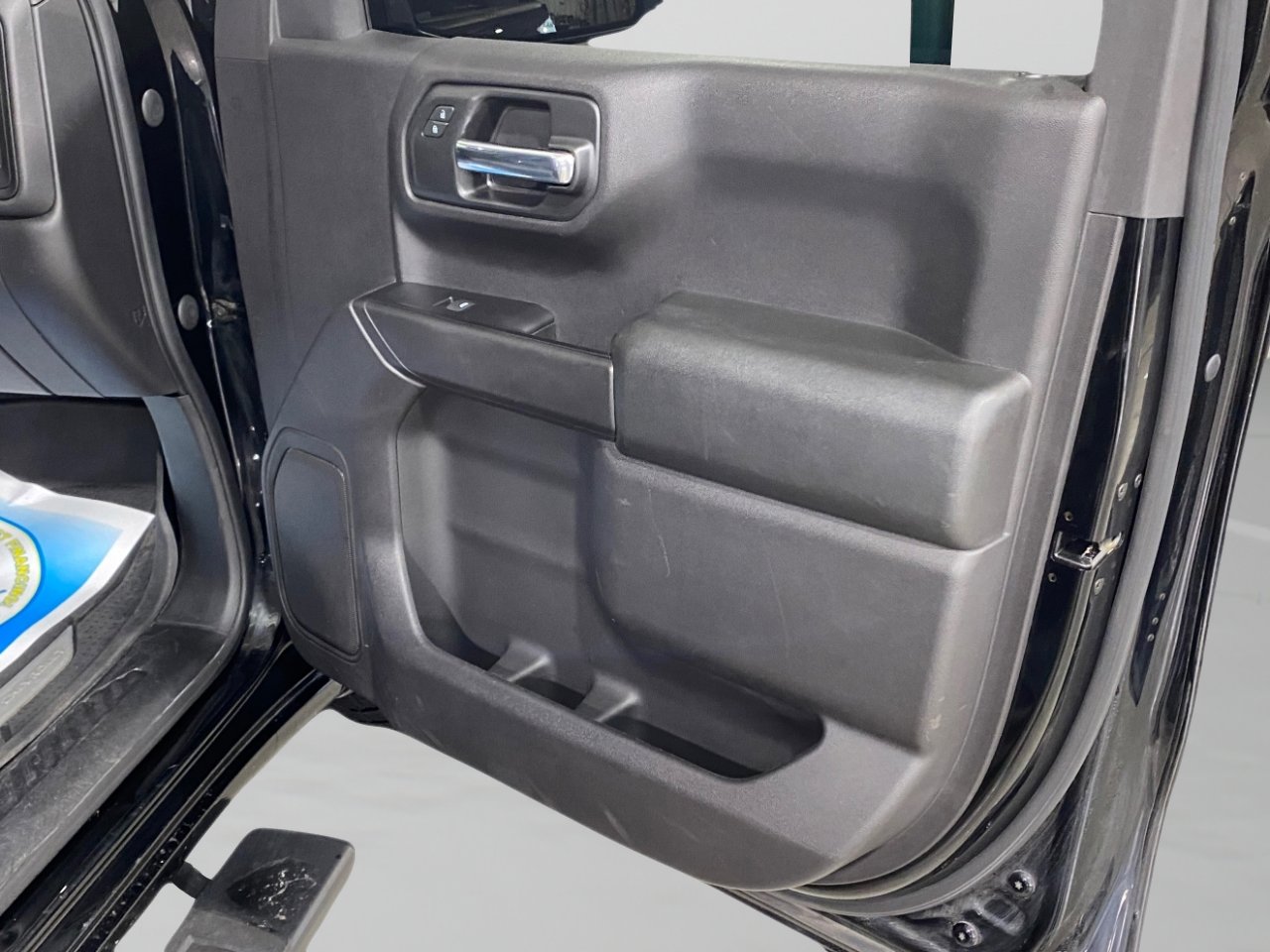 Used 2020 Chevrolet Silverado 1500 Custom w/ Custom Value Package image 24