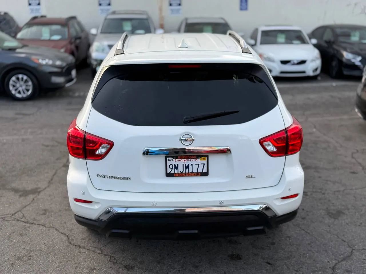 Used 2019 Nissan Pathfinder SL image 14