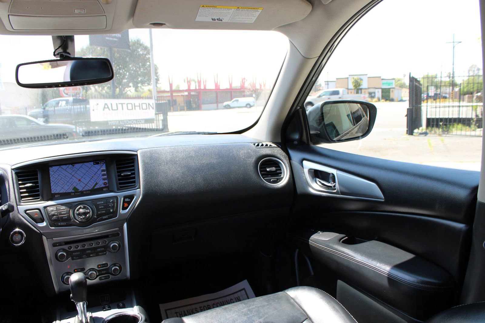 Used 2019 Nissan Pathfinder SL image 27
