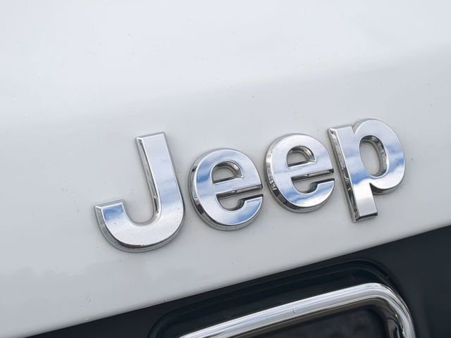 Certified 2022 Jeep Compass Latitude image 13