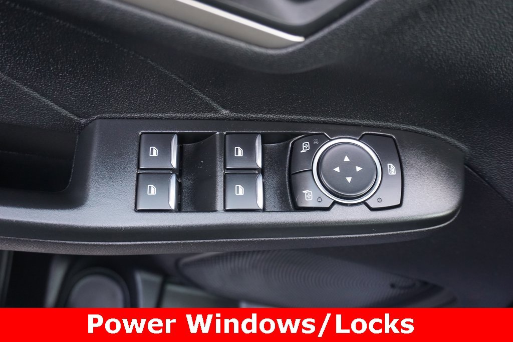 Used 2022 Ford Escape SE w/ Cold Weather Package image 6