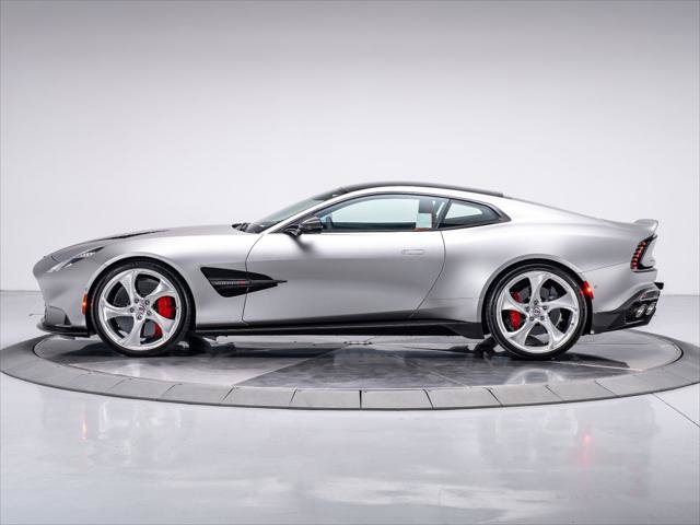 Used 2025 Aston Martin Vanquish RWD image 7