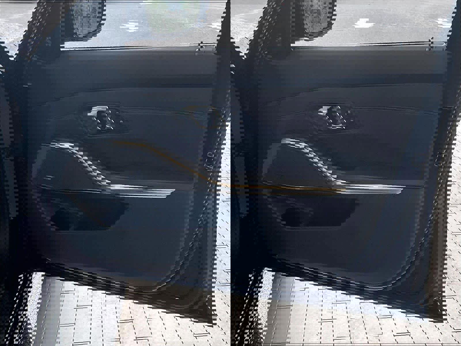 Used 2025 BMW M3 Competition w/ Executive Package AWD/4WD image 26