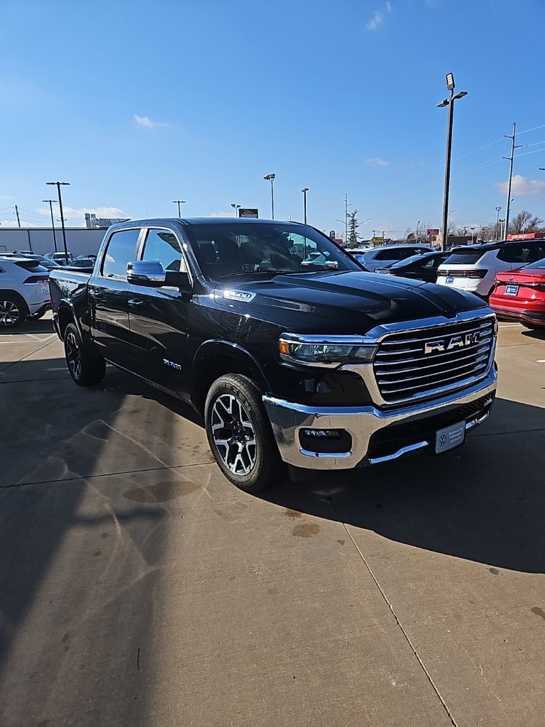 Used 2025 RAM 1500 Laramie image 3