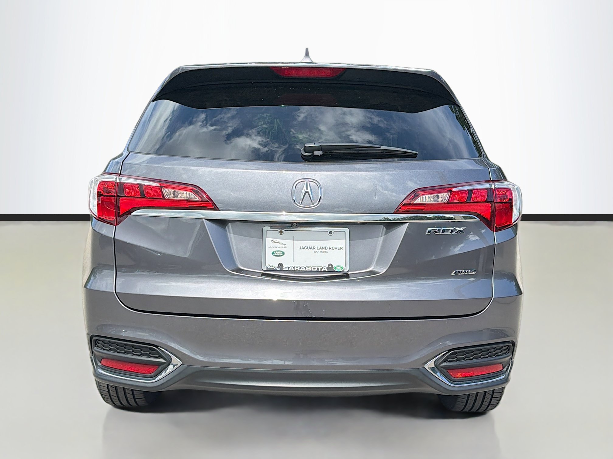 Used 2018 Acura RDX AWD w/ Technology Package image 4