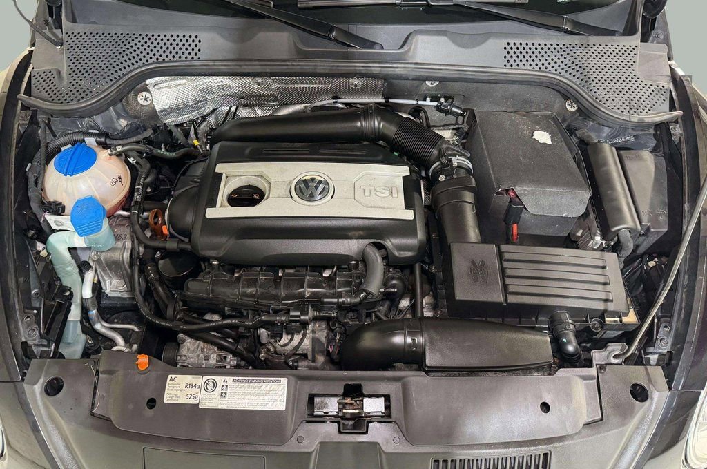 Used 2012 Volkswagen Beetle Turbo image 26
